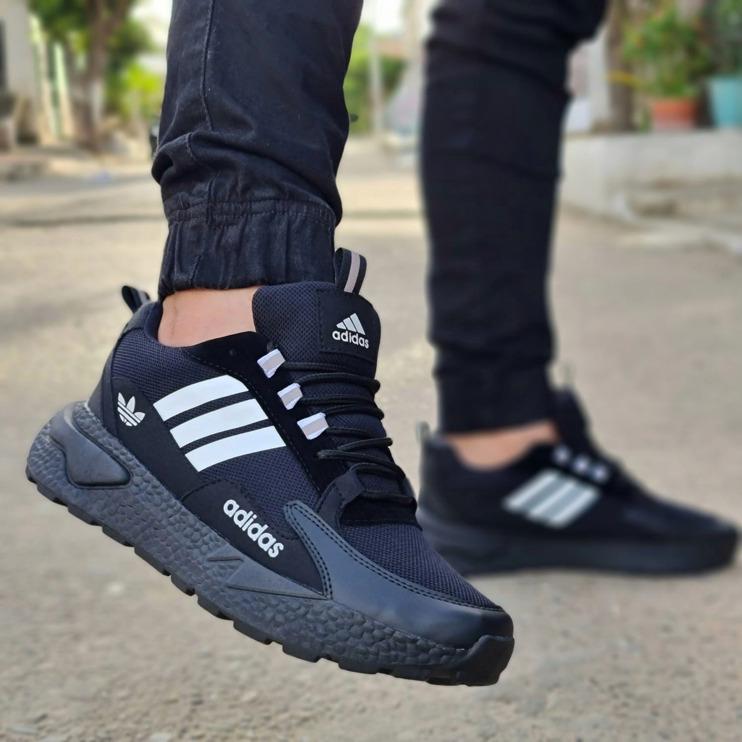 ADIDAS BOUNDER